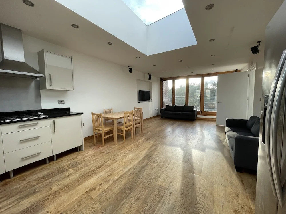 Luxurious Two Bedroom Penthouse