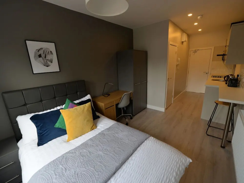 Modern Apartment in Coventry Near the Belgrade Theatre