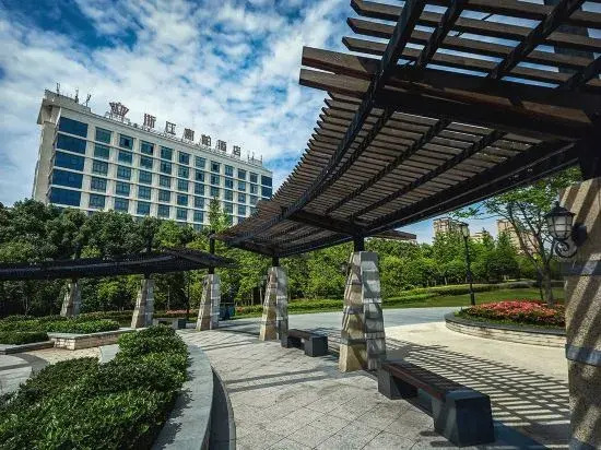 Zhejiang Jiapai Hotel (Jinhua City Government Store)