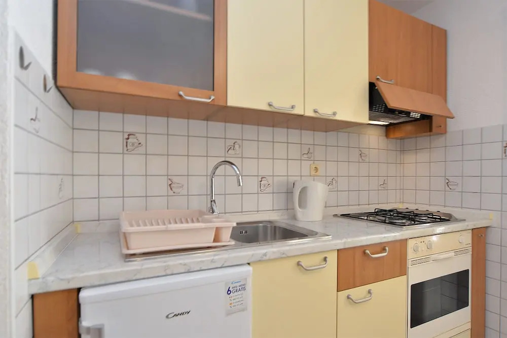Apartment 43