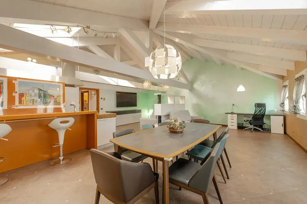 Luxury Burano Penthouse - Lagoon View