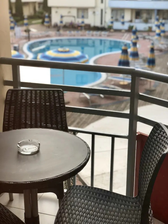 Central Plaza Apartment