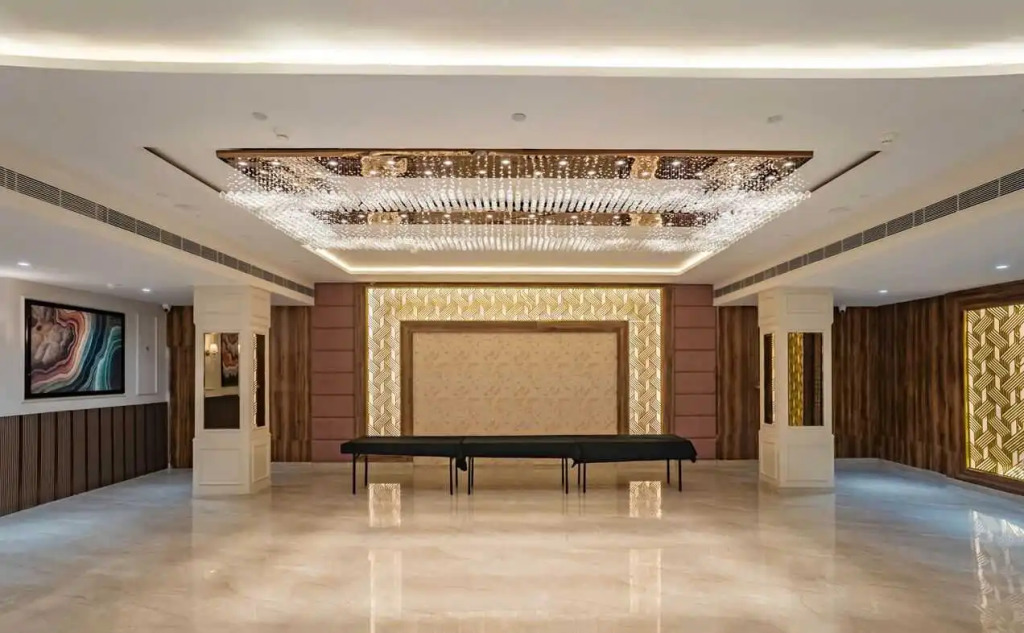 Clubhouse Hotel by CheckIn Chandigarh Mohali