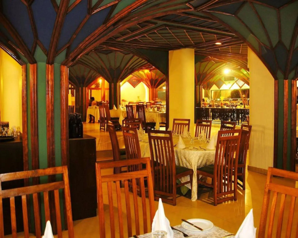 Peacock Beach Resort- Hambantota