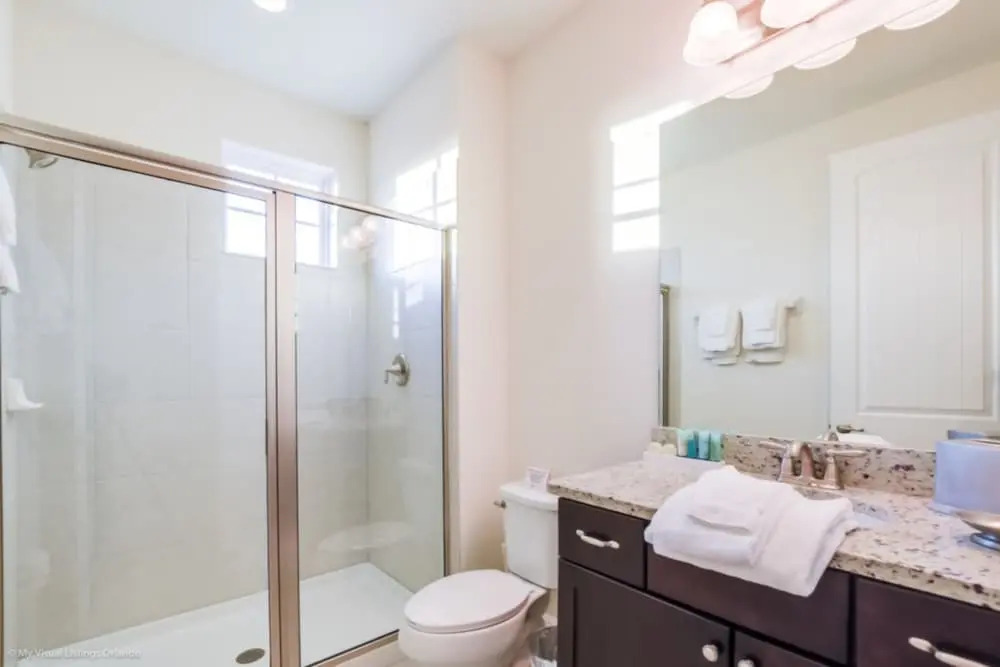 Family Friendly 9 Bedroom 8.5 Bathroom