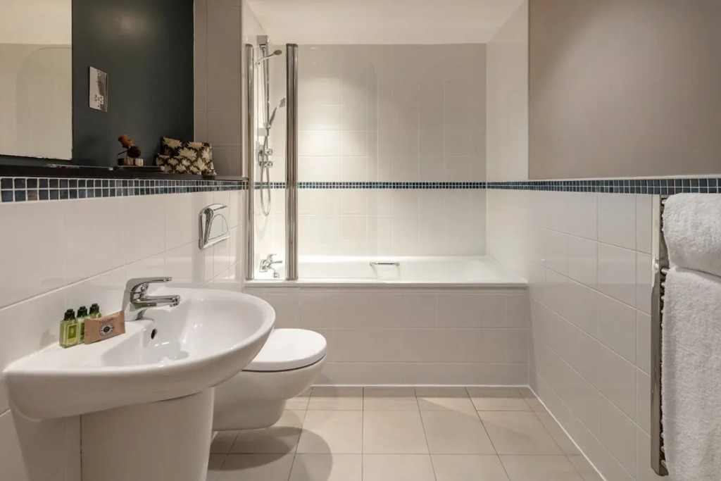 Marlin Apartments Commercial Road - Limehouse