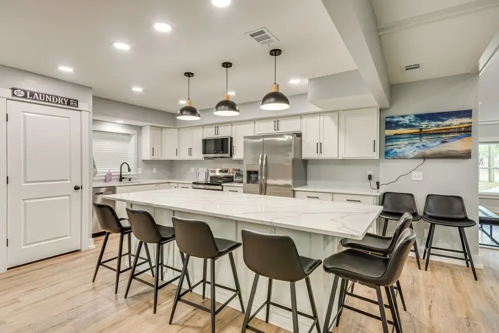 3 Mi to Navarre Beach: Home w/ Furnished Patio