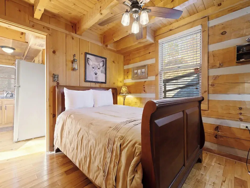 Little Bear Lookout by Jackson Mountain Rentals