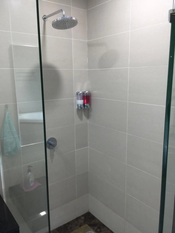 2775 sqf Sunset Luxury Condo