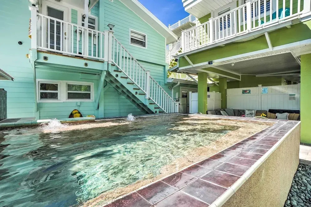 'sea Turtle Suite' Condo w/ Clearwater Beach Views
