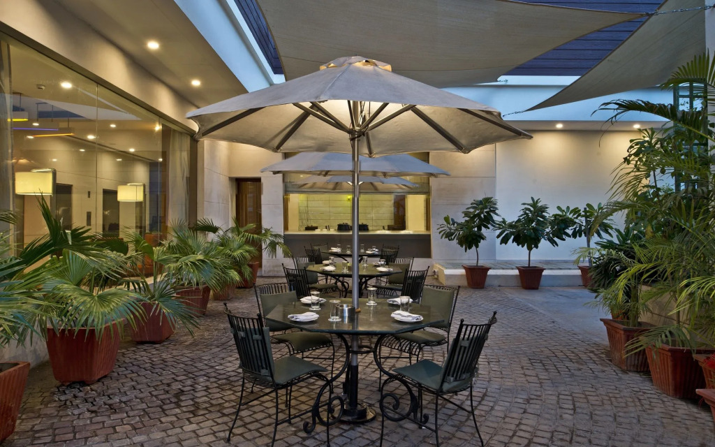 Nirwana Hometel Jaipur- A Sarovar Hotel