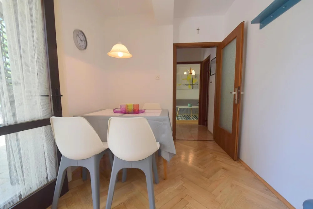 Apartments Ivka-Rozalija near Beach