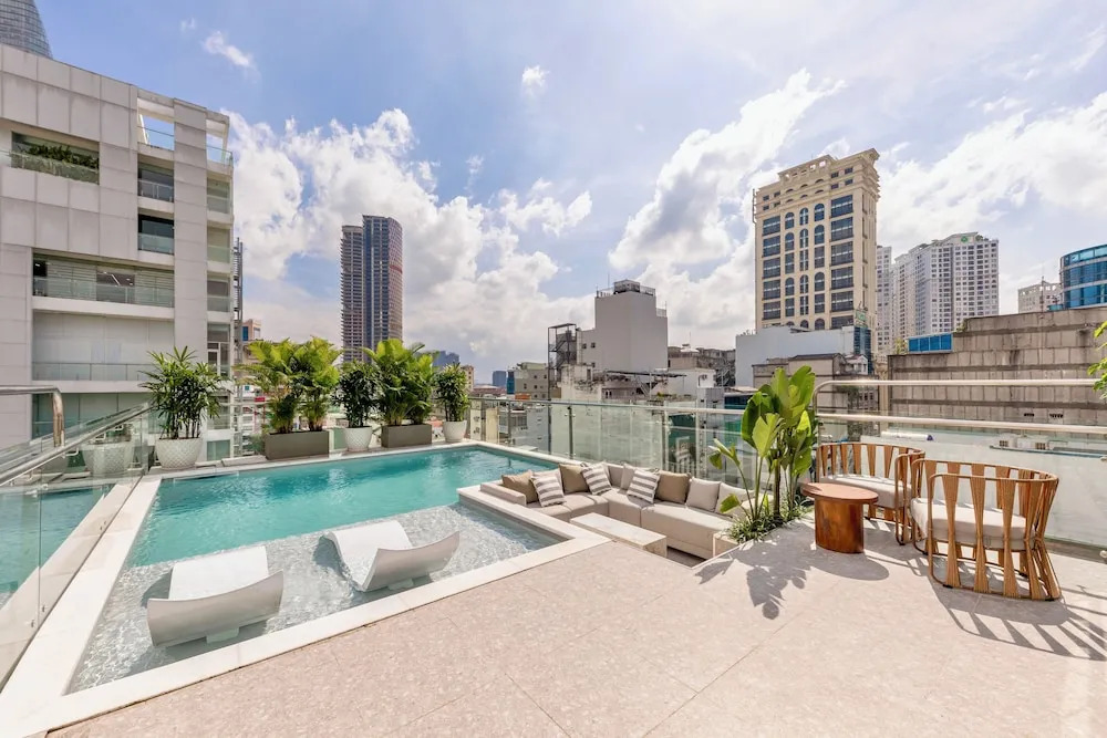 IconSphere Hotel