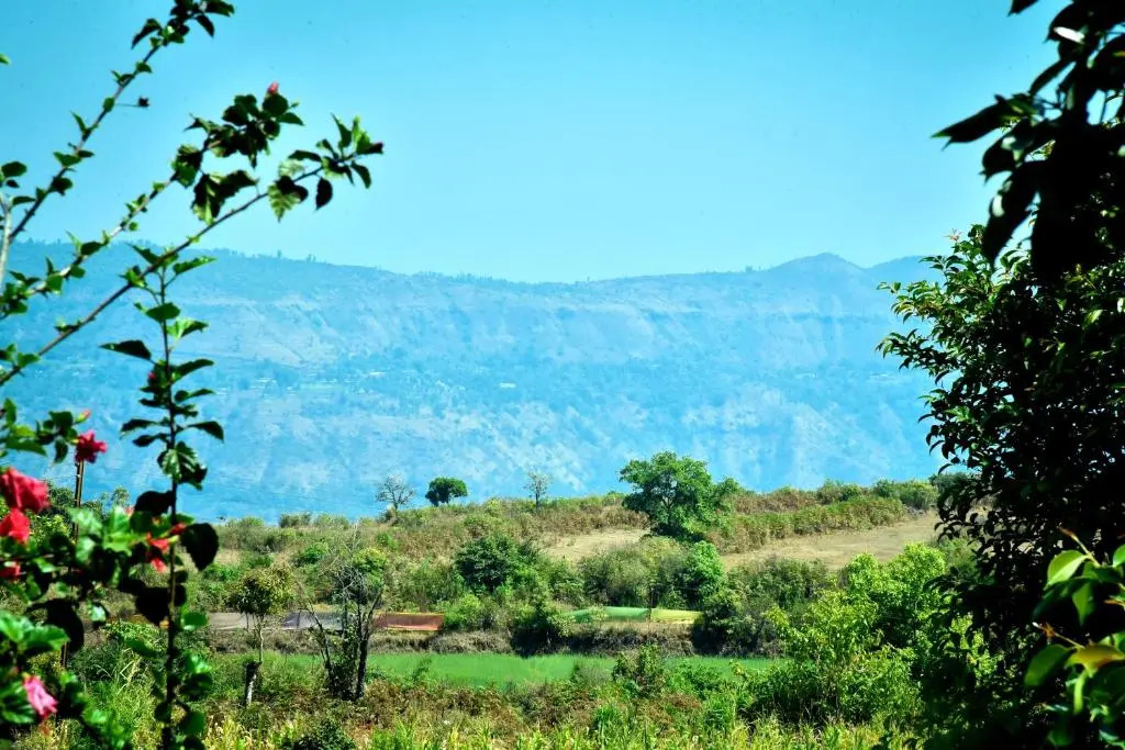 MERIDIAN VILLA - Besides Valley View with Swimming pool & Strawberry Farms