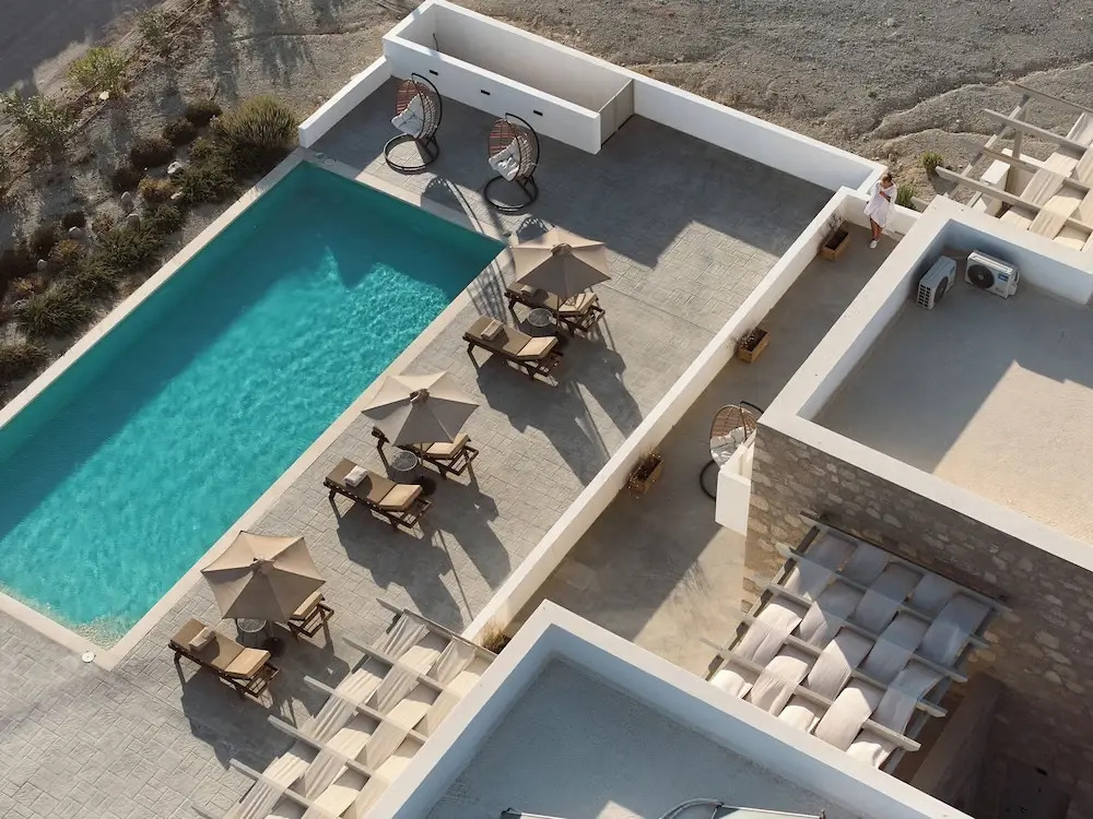 Kedros Milos Suites