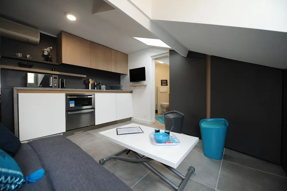 Studio Paradise Five Stars Holiday House