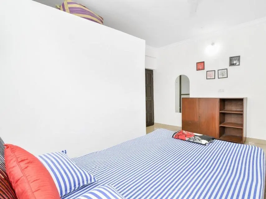 Esha Apartments