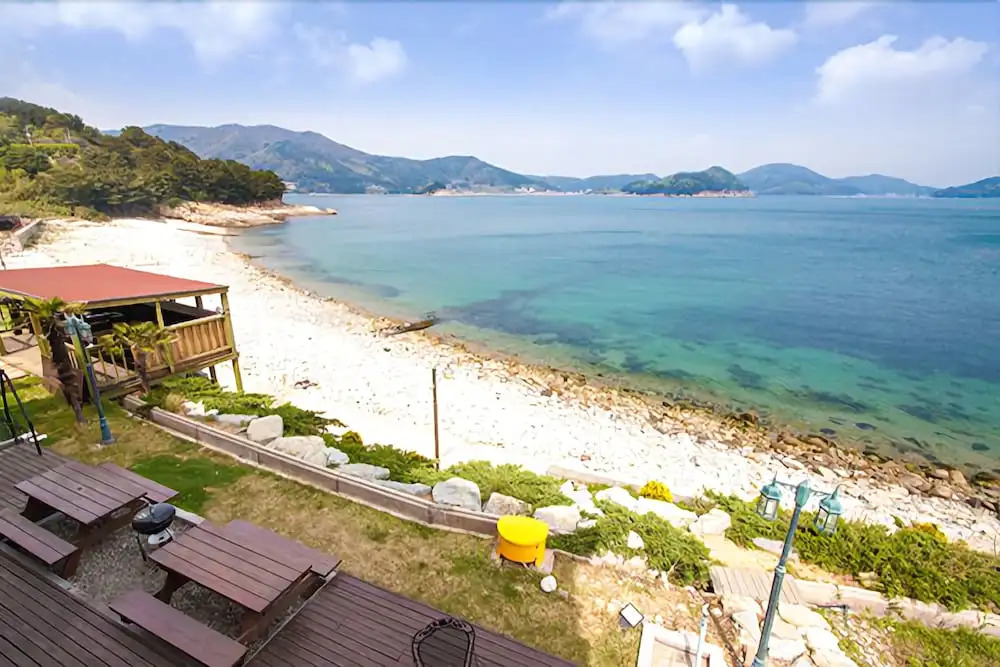 Geoje Blue Marae Pension