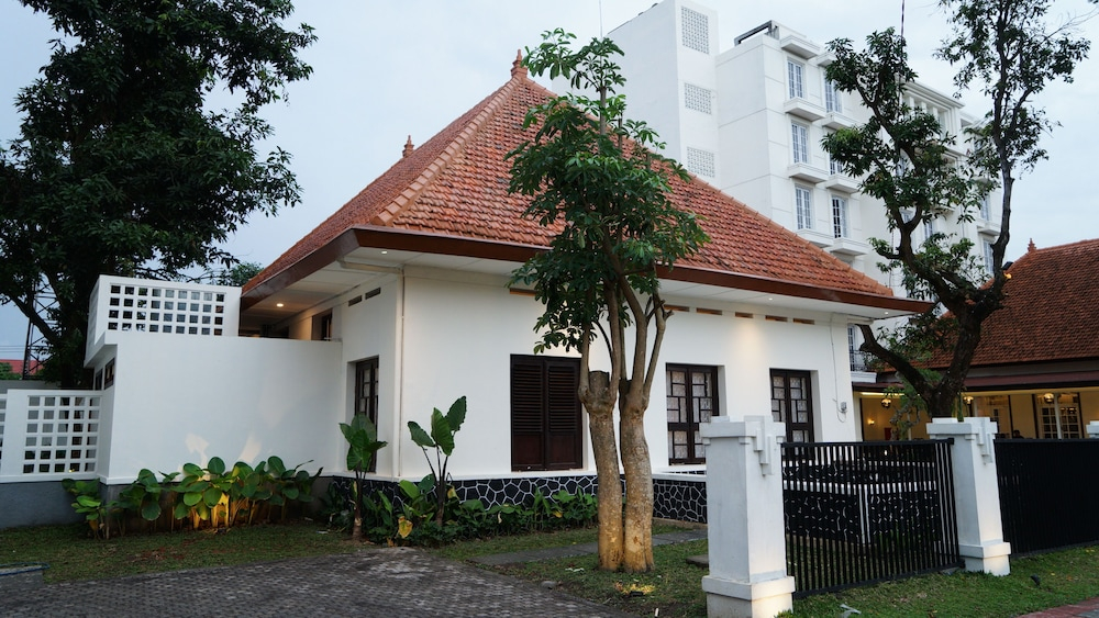 The Prajan Hotel & Villas by natts hospitality