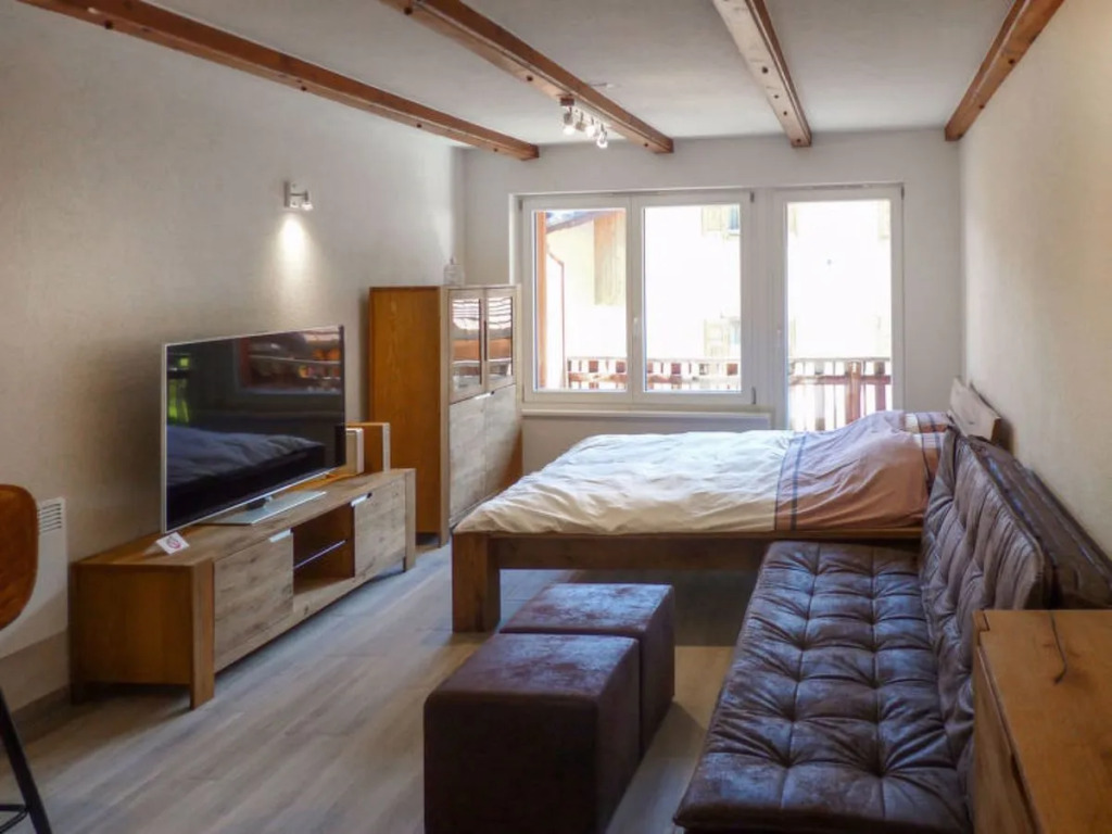 Morthey Apt. 3