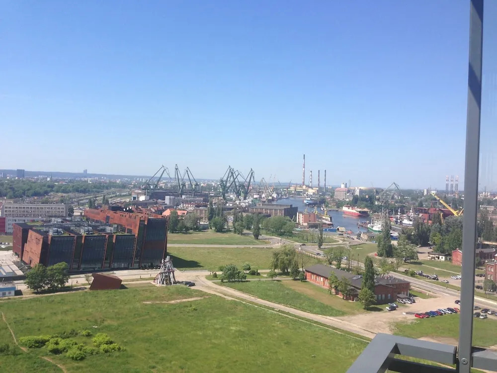 Bastion Wałowa by Blue Mandarin