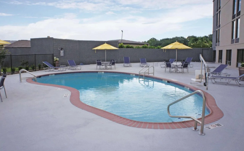 Ramada Columbus Highway 45