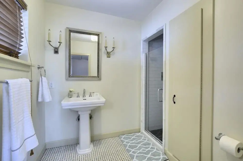 PX002 4 Bedroom Apartment By Senstay