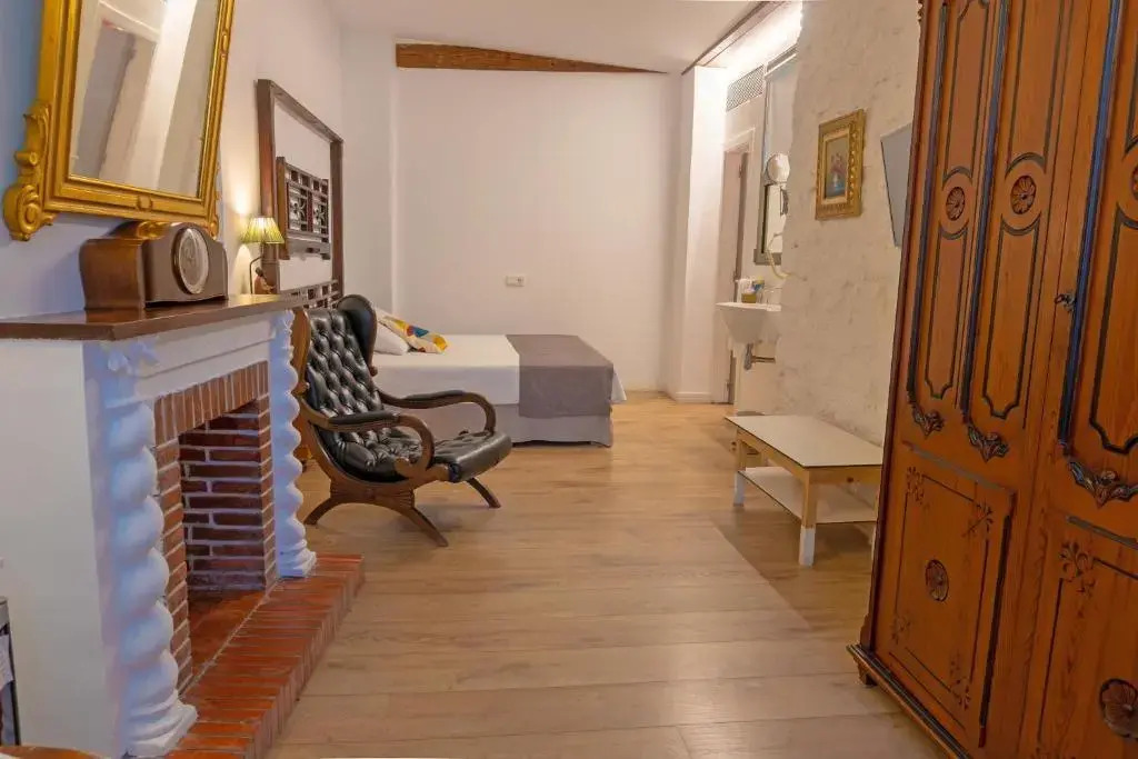 Les Monges Palace Boutique