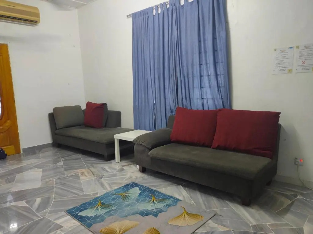 CORNER LOT,LANDED Kajang Semenyih Bee Homestay