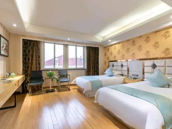 Huating Hotel