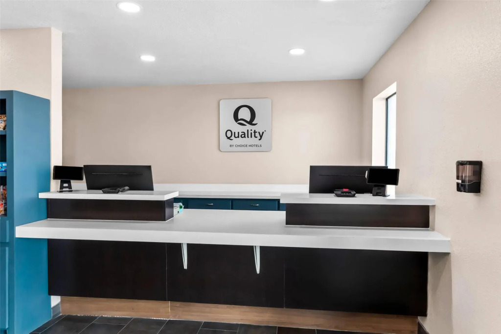 Quality Inn & Suites Port Lavaca near Lighthouse Beach