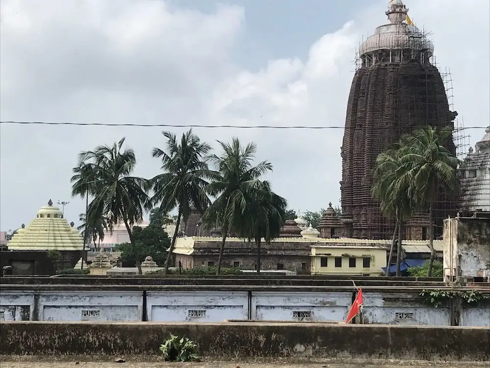 Goroomgo Raghunath Ashram Puri