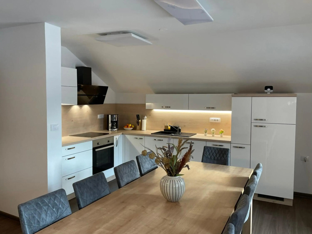 Apartmaji ENIA Rateče-Planica, Kranjska Gora