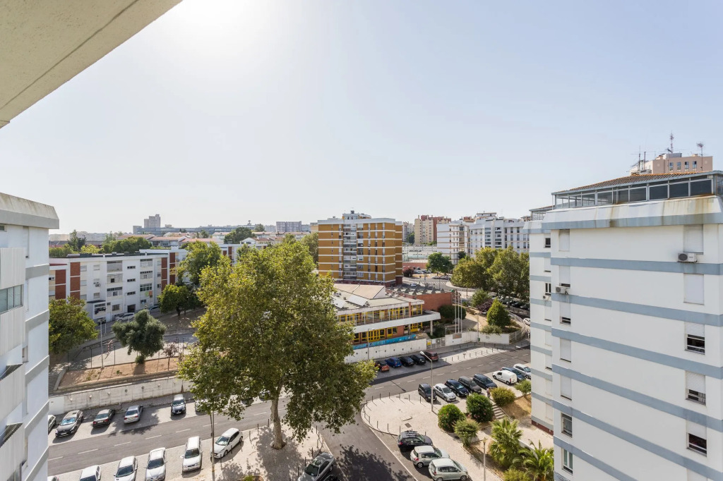 Lisbon Airport Suites