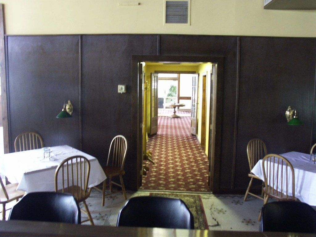 Karsten Hotel