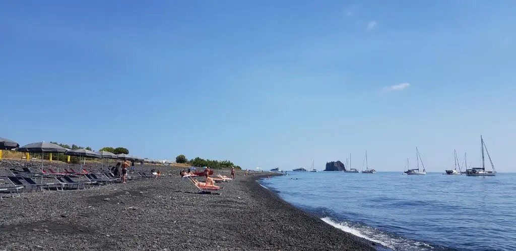Stromboli Trekking Accommodation - Room and Excursion for 2 included