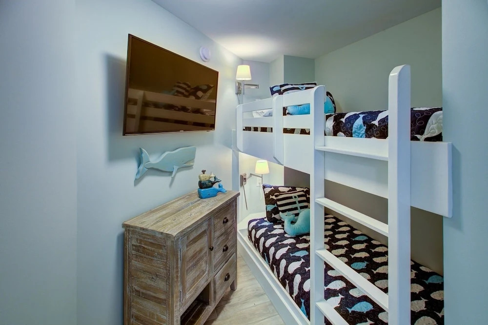 Waterscape A408 2 Bedroom Condo