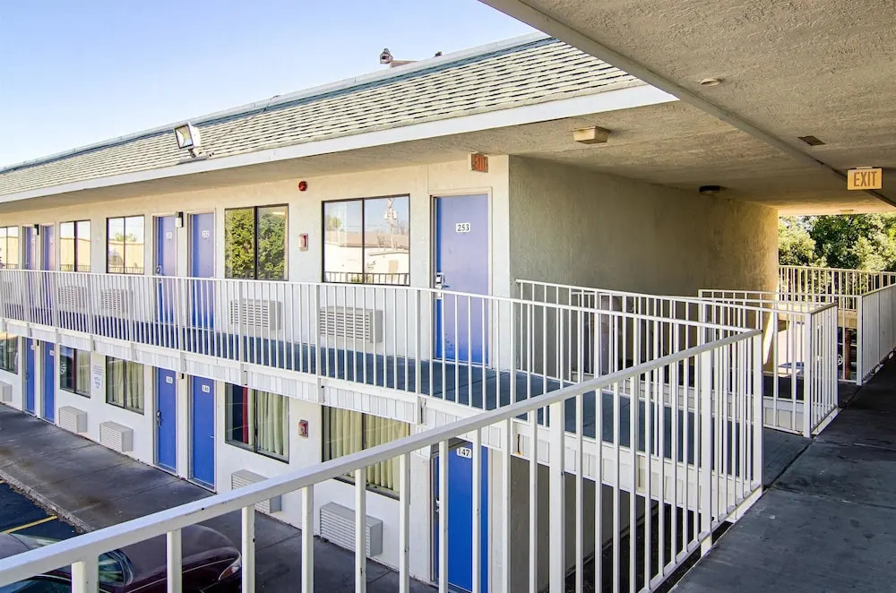 Motel 6 Joplin