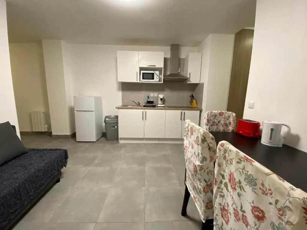 Loft entier parisien-Paris11