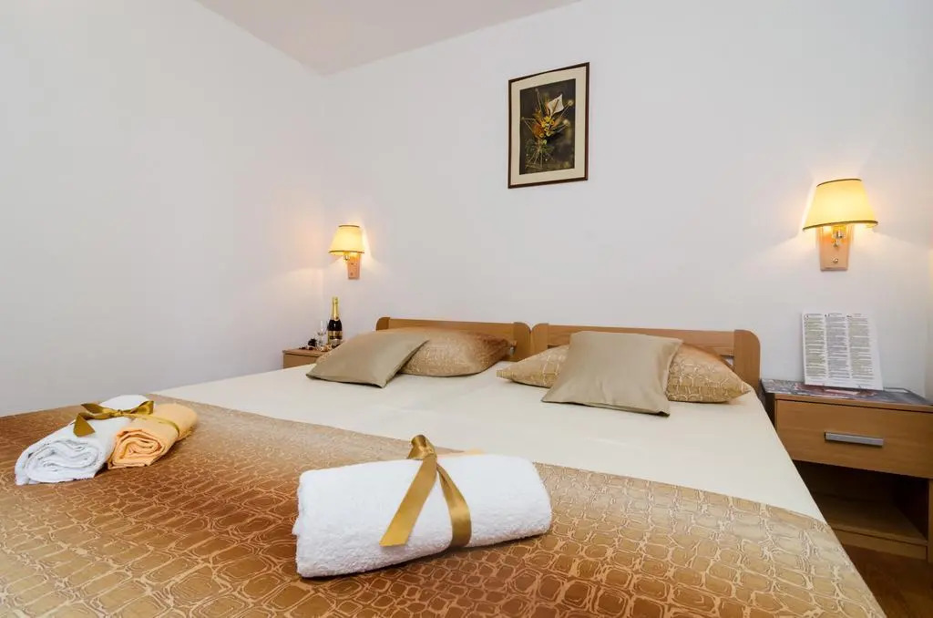 Rooms Radic