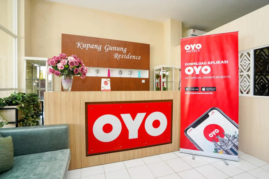 Hotel O Surabaya near Surabaya Town Square formerly Kupang Gunung Residence