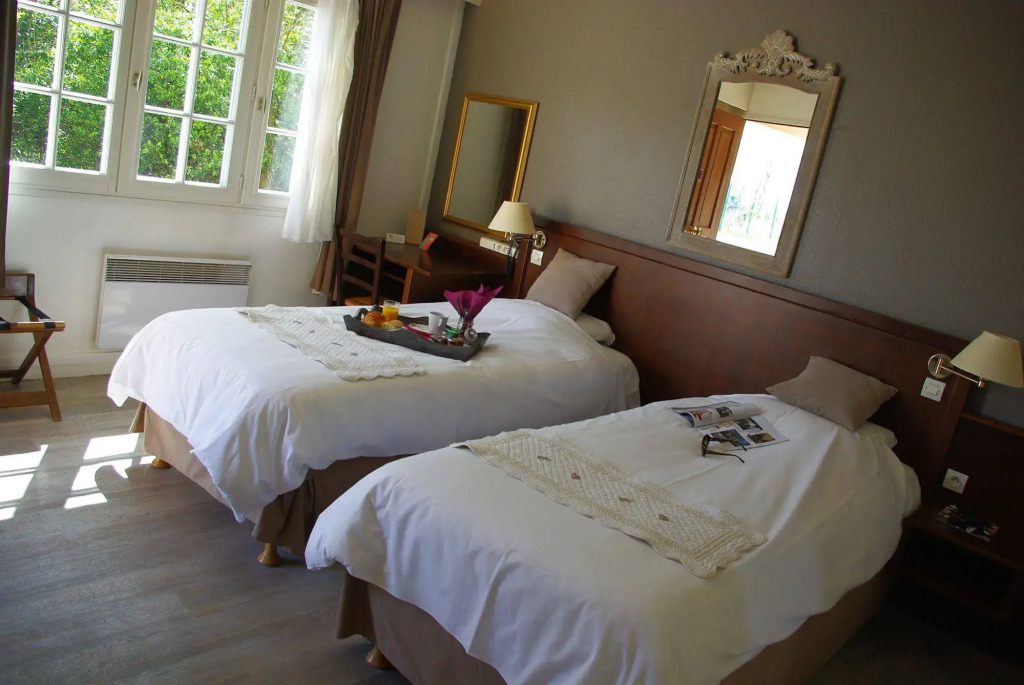 Logis Hôtel Les Nymphéas