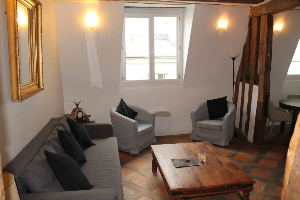 Gregoire Apartment