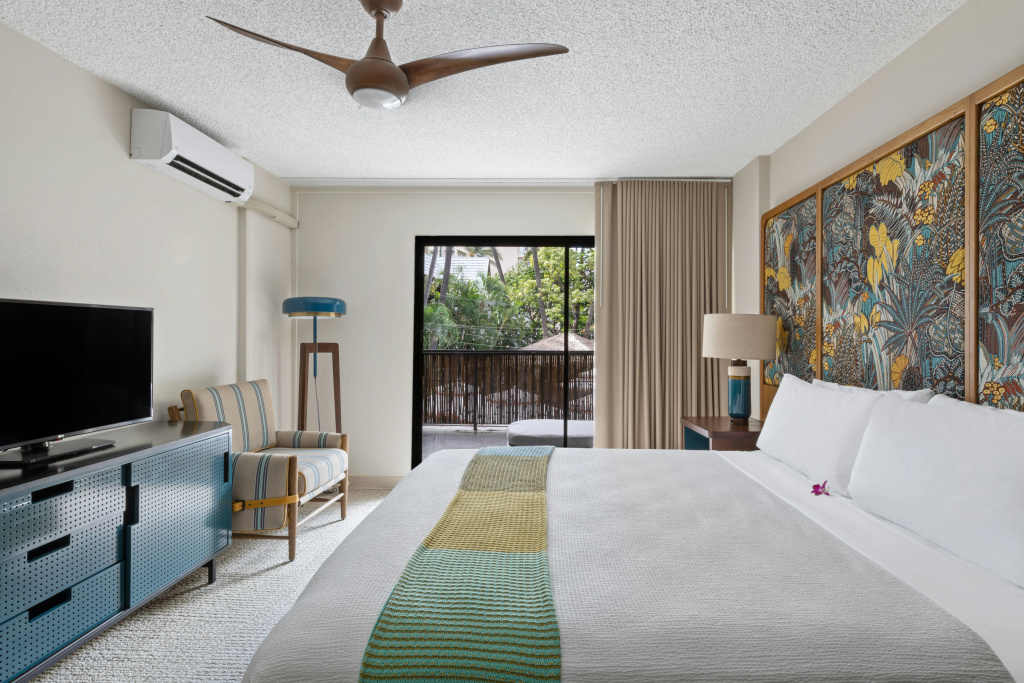 White Sands Hotel