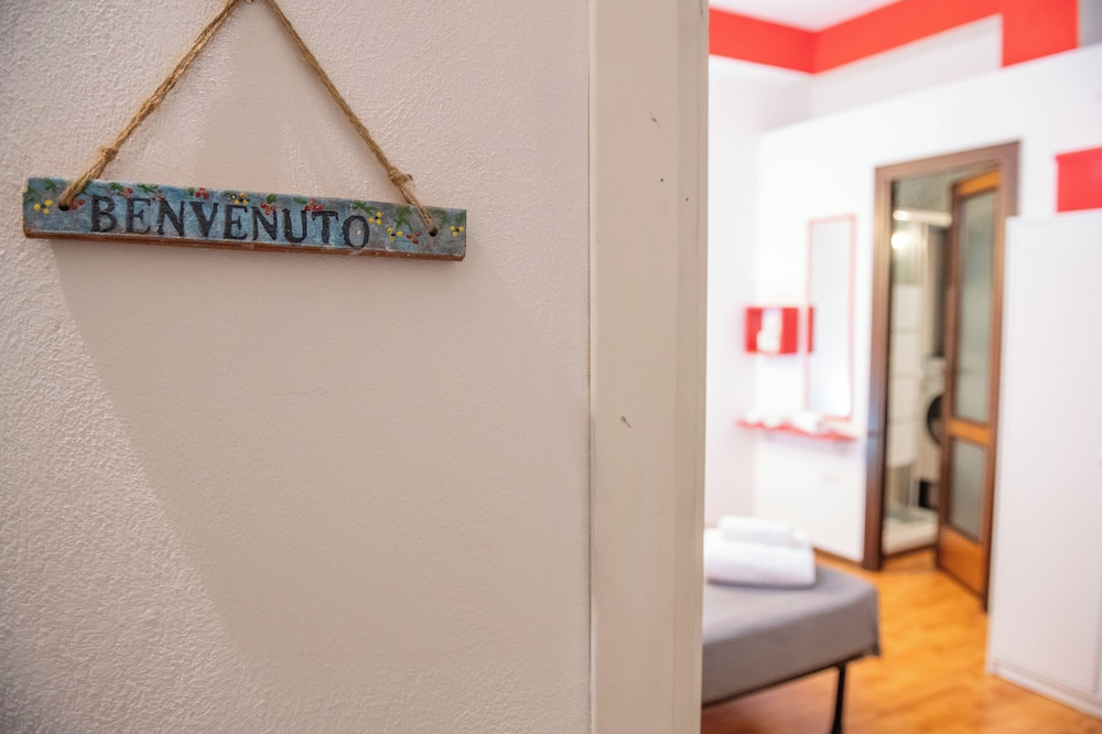 Yenne Home