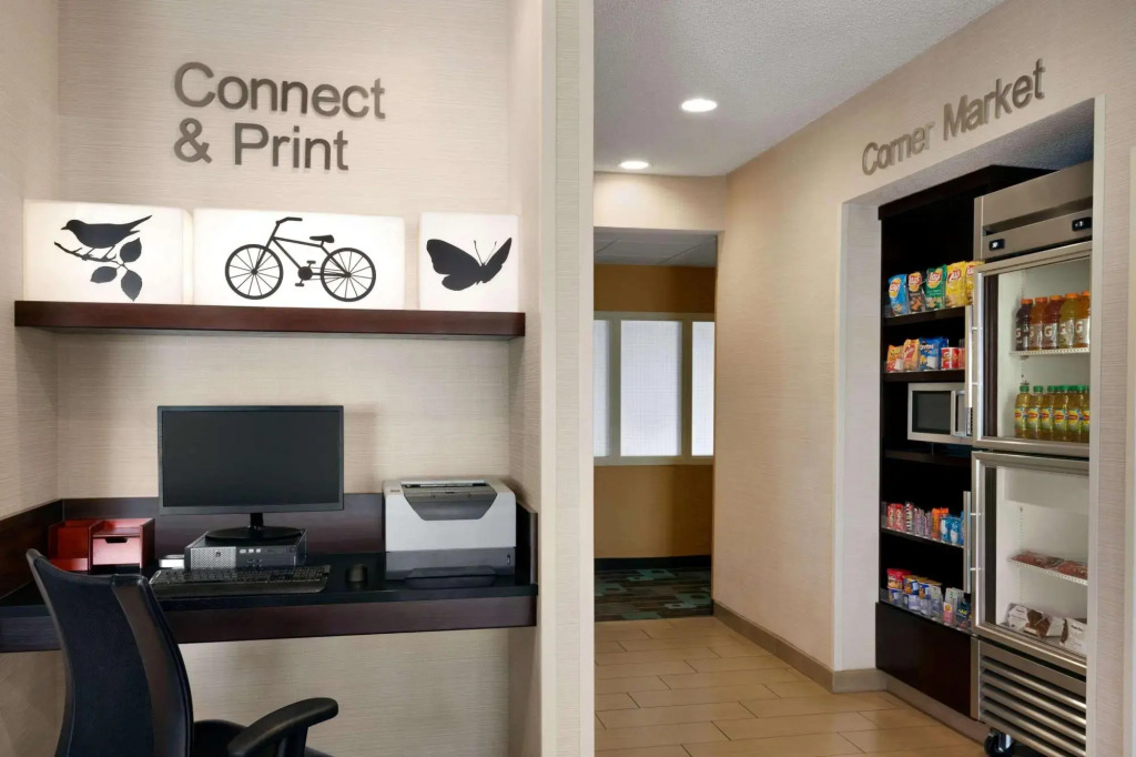 Fairfield Inn by Marriott