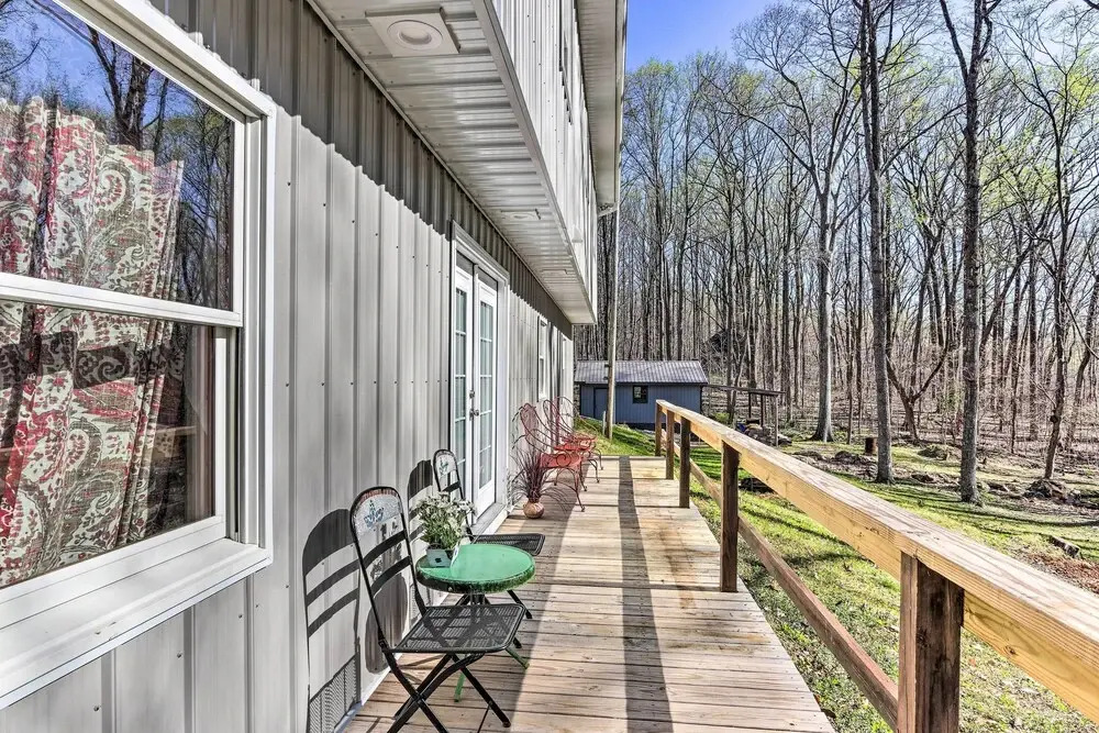Peaceful & Secluded Knoxville Retreat w/ Deck