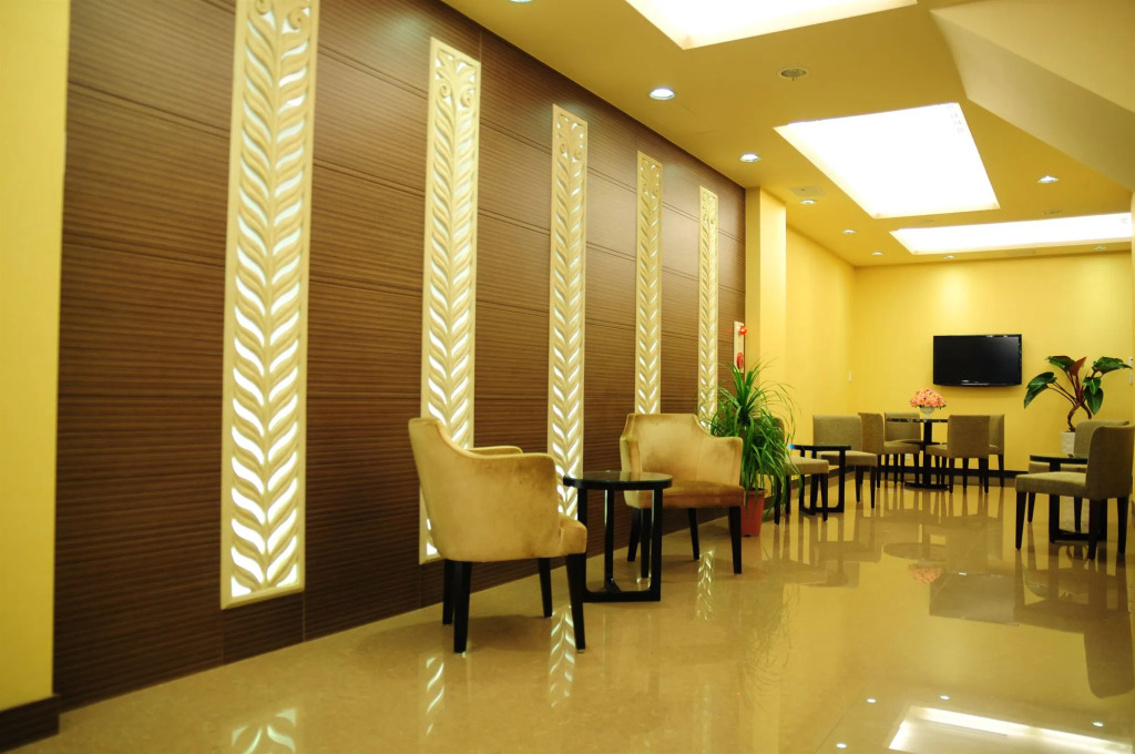 Garden hotel