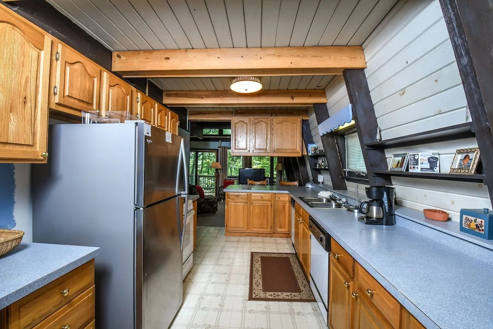 Waterside Bliss 3 Bedroom House