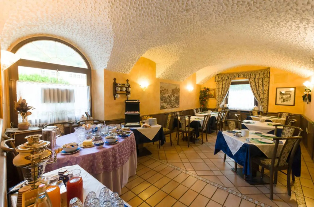 Hotel Aurora